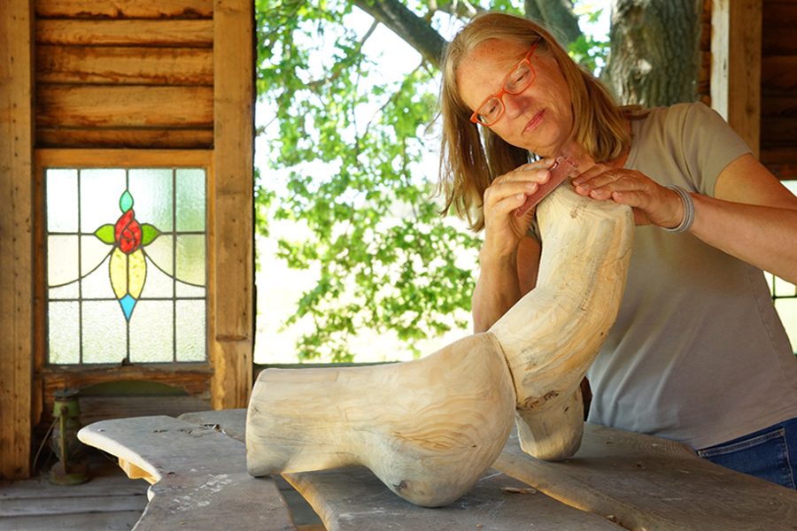 Bildhauerin Ute Safrin